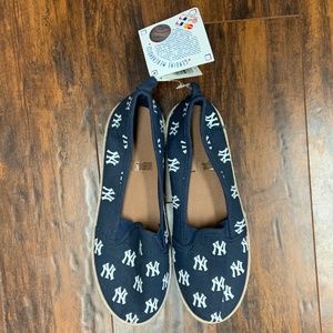 Brand New With Tags Yankee Canvas Shoes